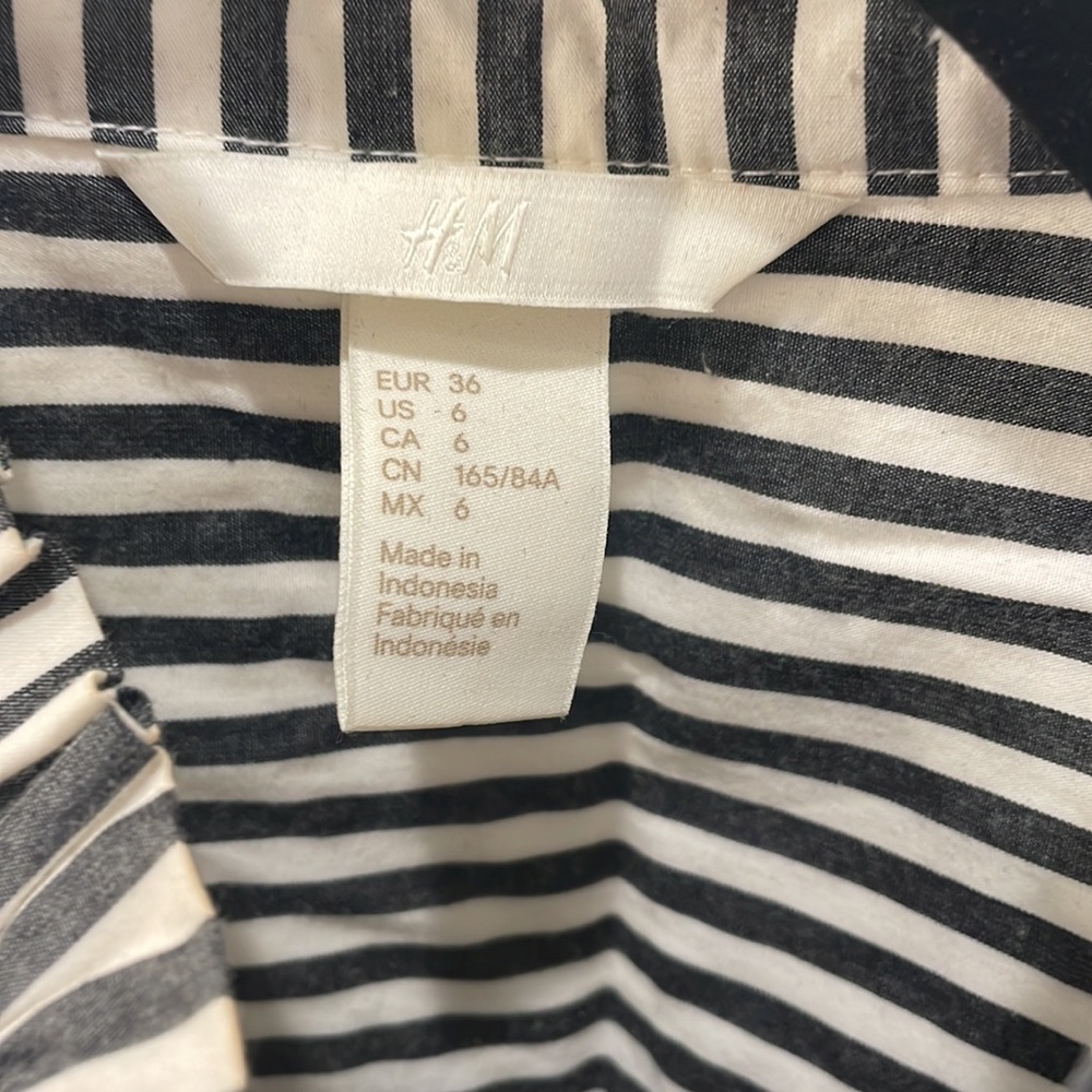 H & M button down cotton button down - Picture 2 of 5
